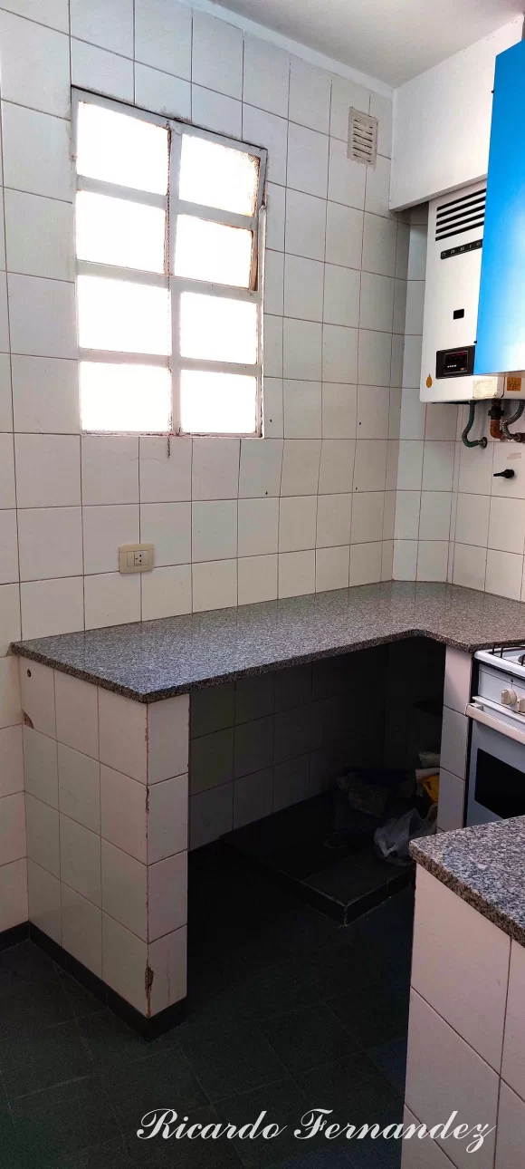 MUY BUEN PISO DE 83 METROS PROPIOS SIN EXPENSAS