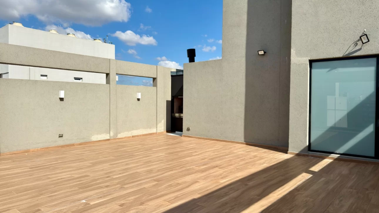 EXCELENTE DEPTO 4 AMB 7°PISO A ESTRENAR CON TERRAZA PROPIA