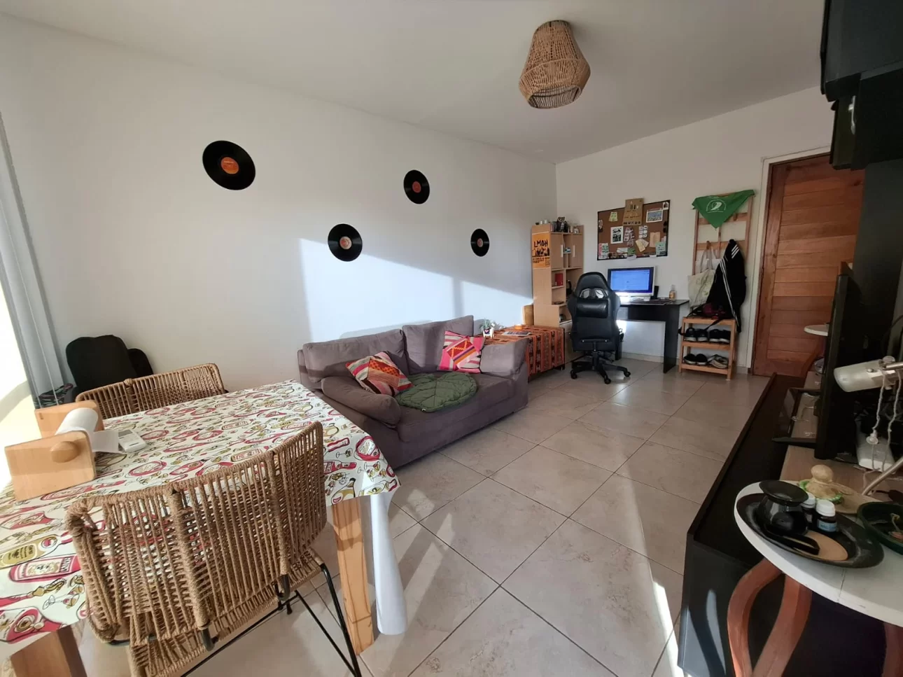 DEPARTAMENTO 2 AMBIENTES C/BALCON