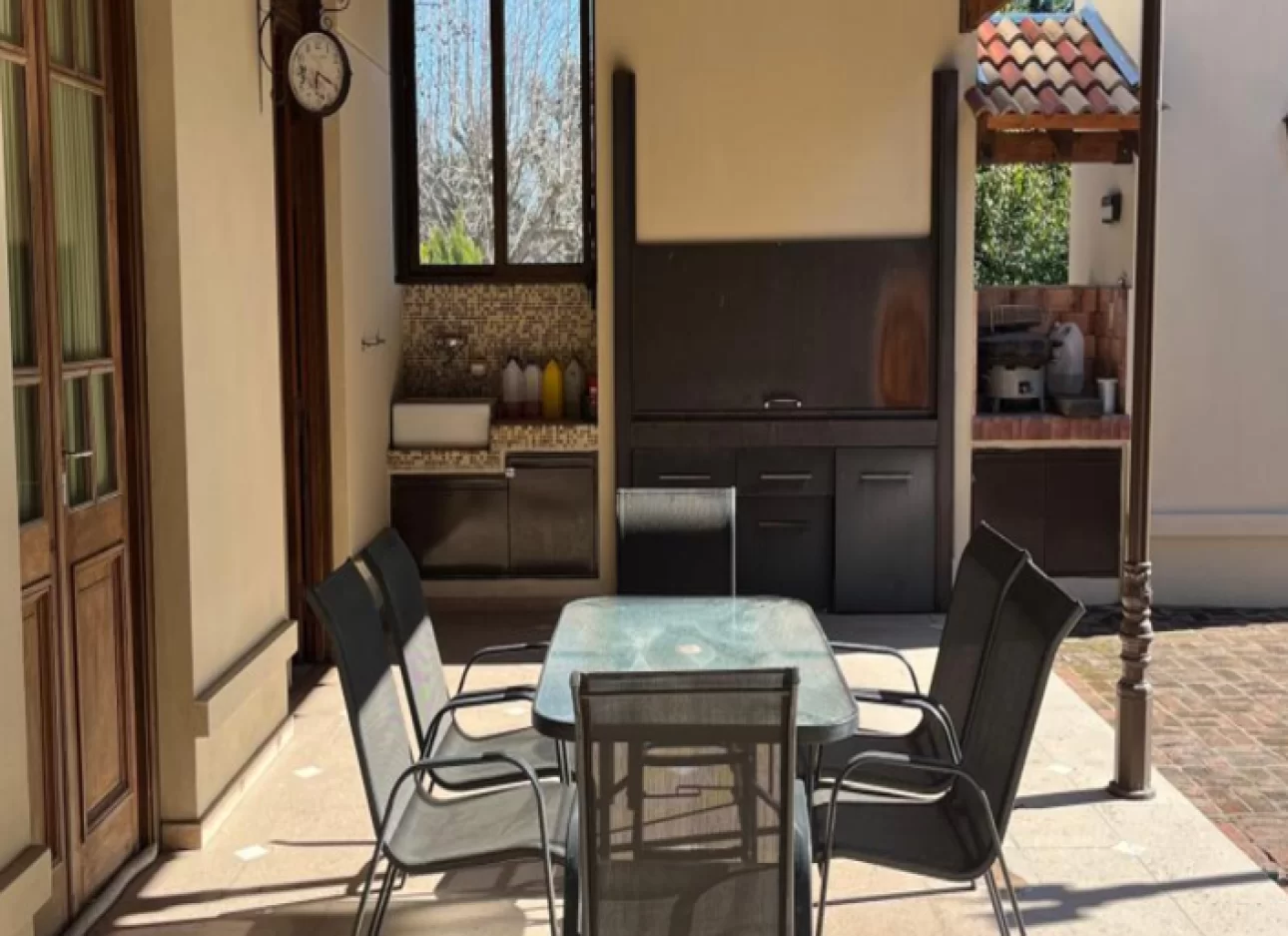 CASA EN VENTA EN LAS PERDICES
