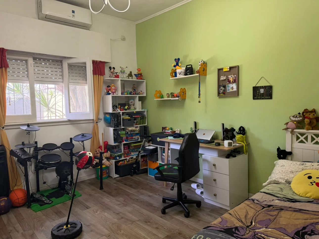 HERMOSA CASA 4 AMBIENTES