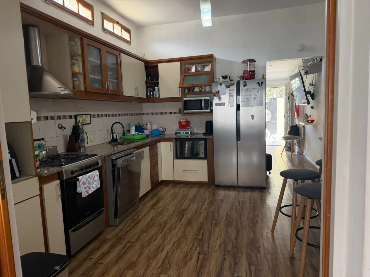 HERMOSA CASA 4 AMBIENTES