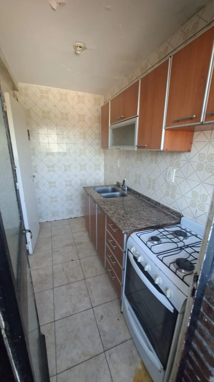 DEPARTAMENTO 2 AMBIENTES C/BALCON AL FRENTE