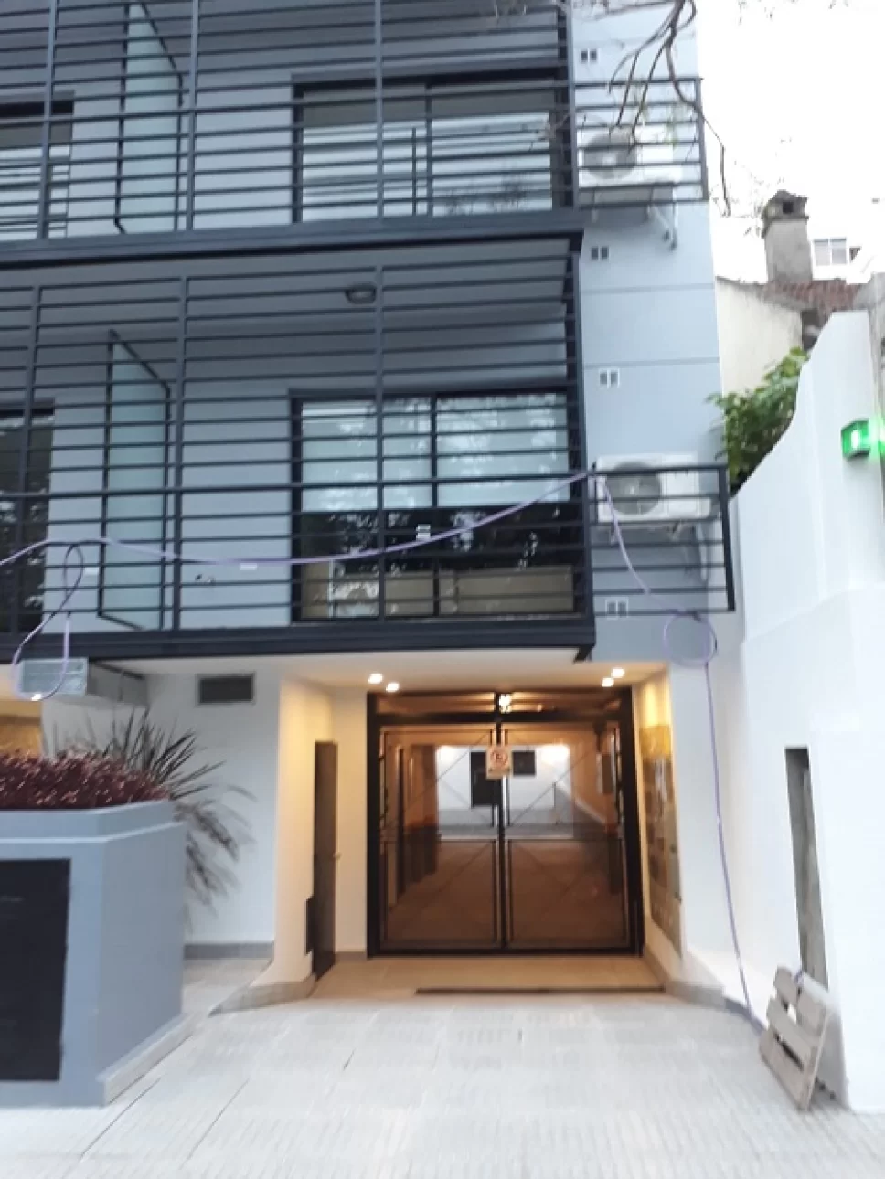 Caballito dos ambientes con espacio cochera