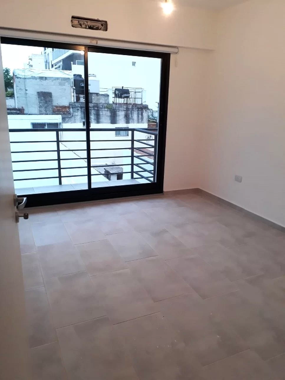 Caballito dos ambientes con espacio cochera