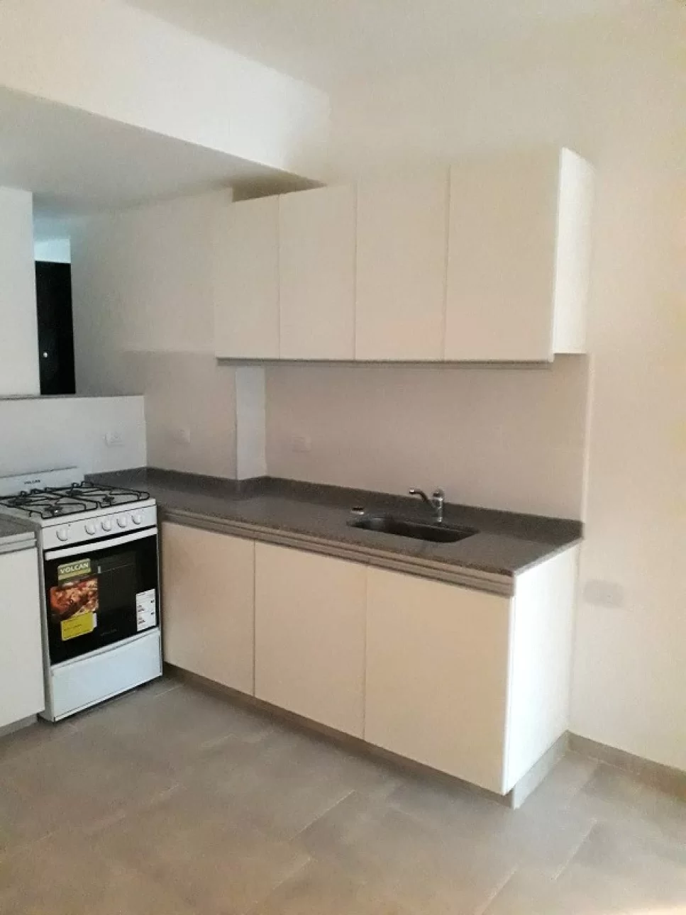 Caballito dos ambientes con espacio cochera