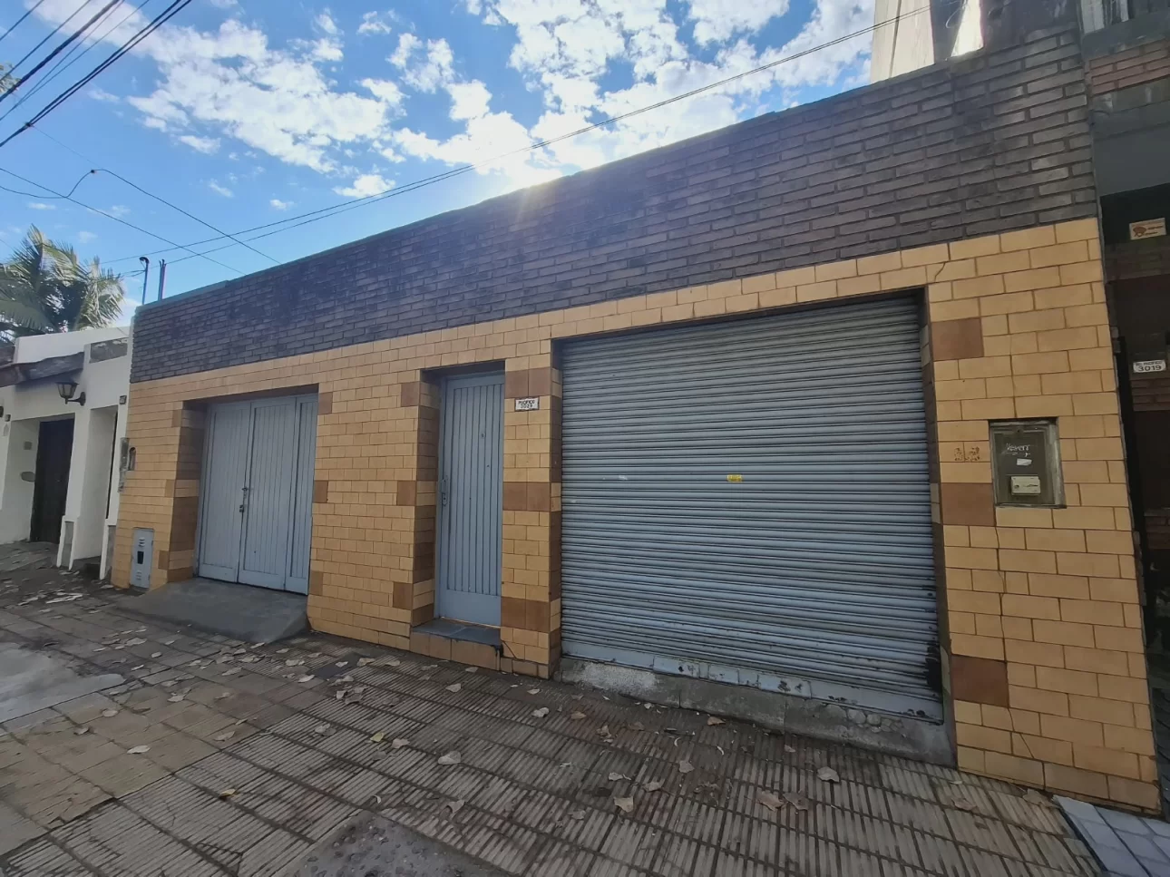 CASA 3 AMBIENTES CON DOBLE GARAGE