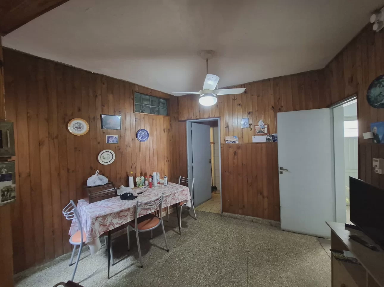 CASA 3 AMBIENTES CON DOBLE GARAGE