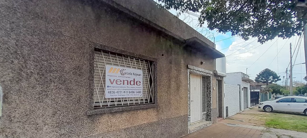 VENTA- J.L.SUAREZ- Casa Lote propio +consultorio+galpon