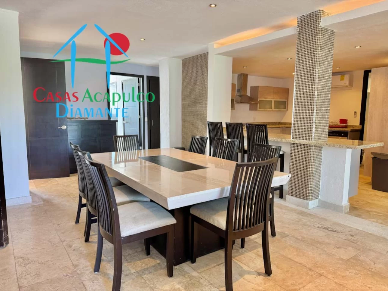 Departamento con vista al campo de golf y 4 recámaras