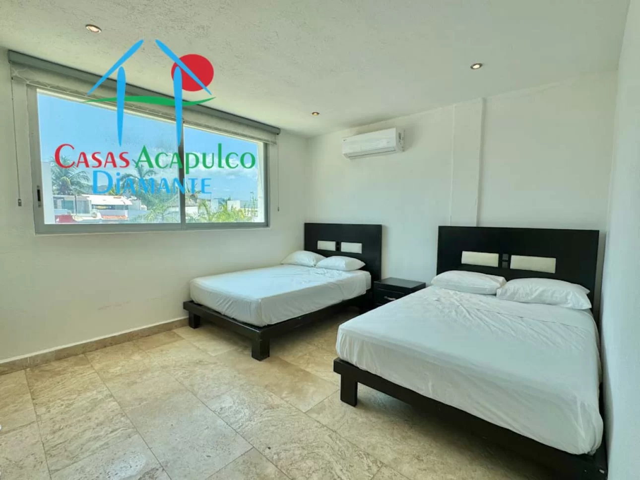 Departamento con vista al campo de golf y 4 recámaras