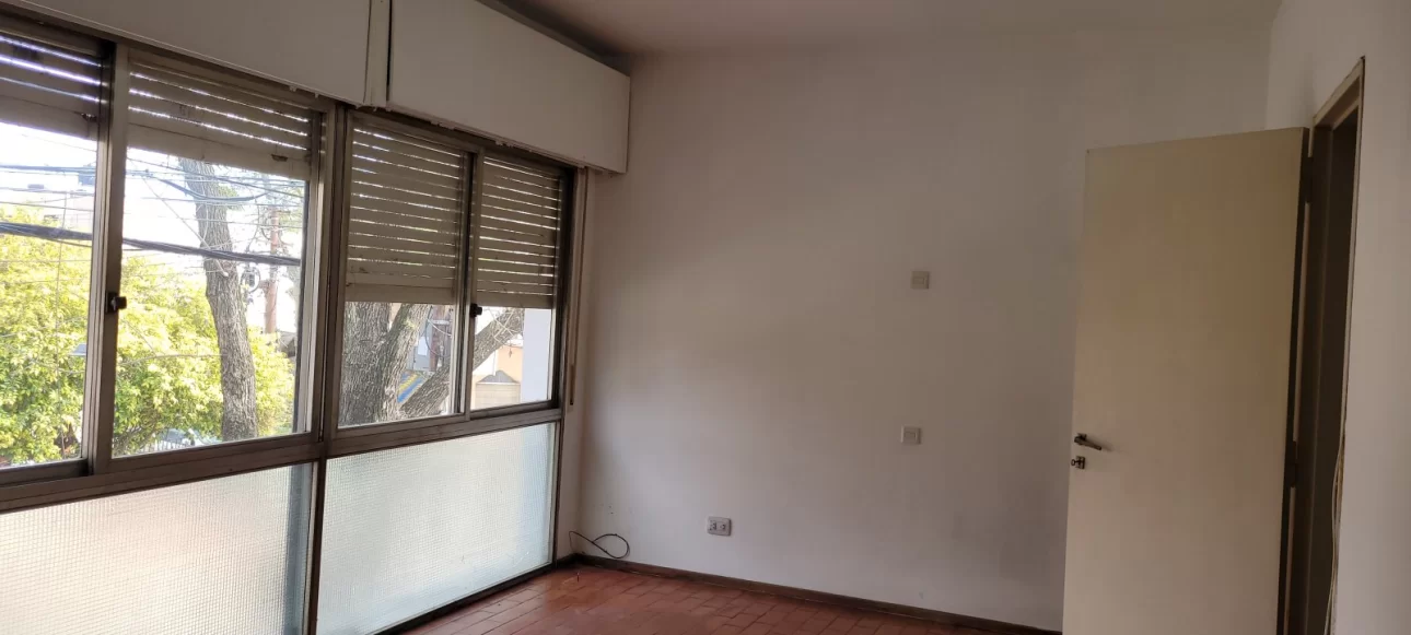 ROSARIO,BARRIO ARROYITO, EXCELENTE CASA ,2PATIOS,OPORTUNIDAD