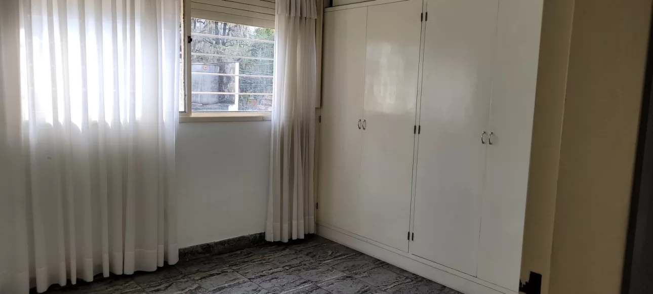 ROSARIO,BARRIO ARROYITO, EXCELENTE CASA ,2PATIOS,OPORTUNIDAD