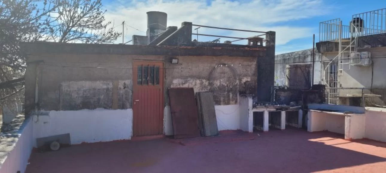 ROSARIO,CASA,FRENTE,COCHERA, ESCRITURACION INMEDIATA