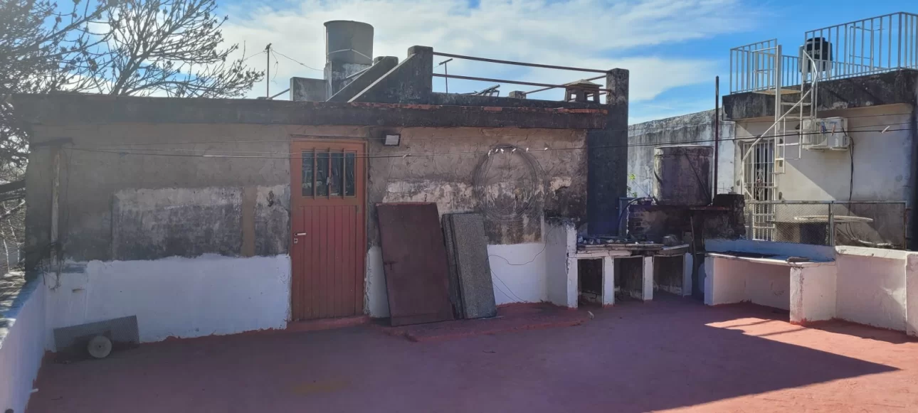 ROSARIO,CASA,FRENTE,COCHERA, ESCRITURACION INMEDIATA
