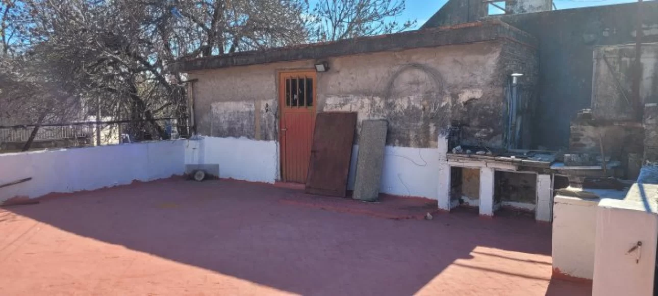 ROSARIO,CASA,FRENTE,COCHERA, ESCRITURACION INMEDIATA