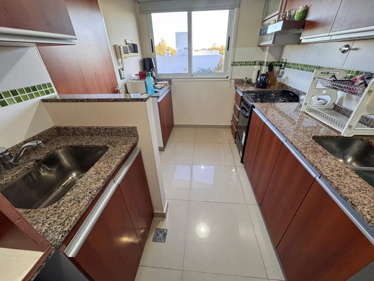 Depto. 3 amb. c/ cochera en venta. V Ballester Centro