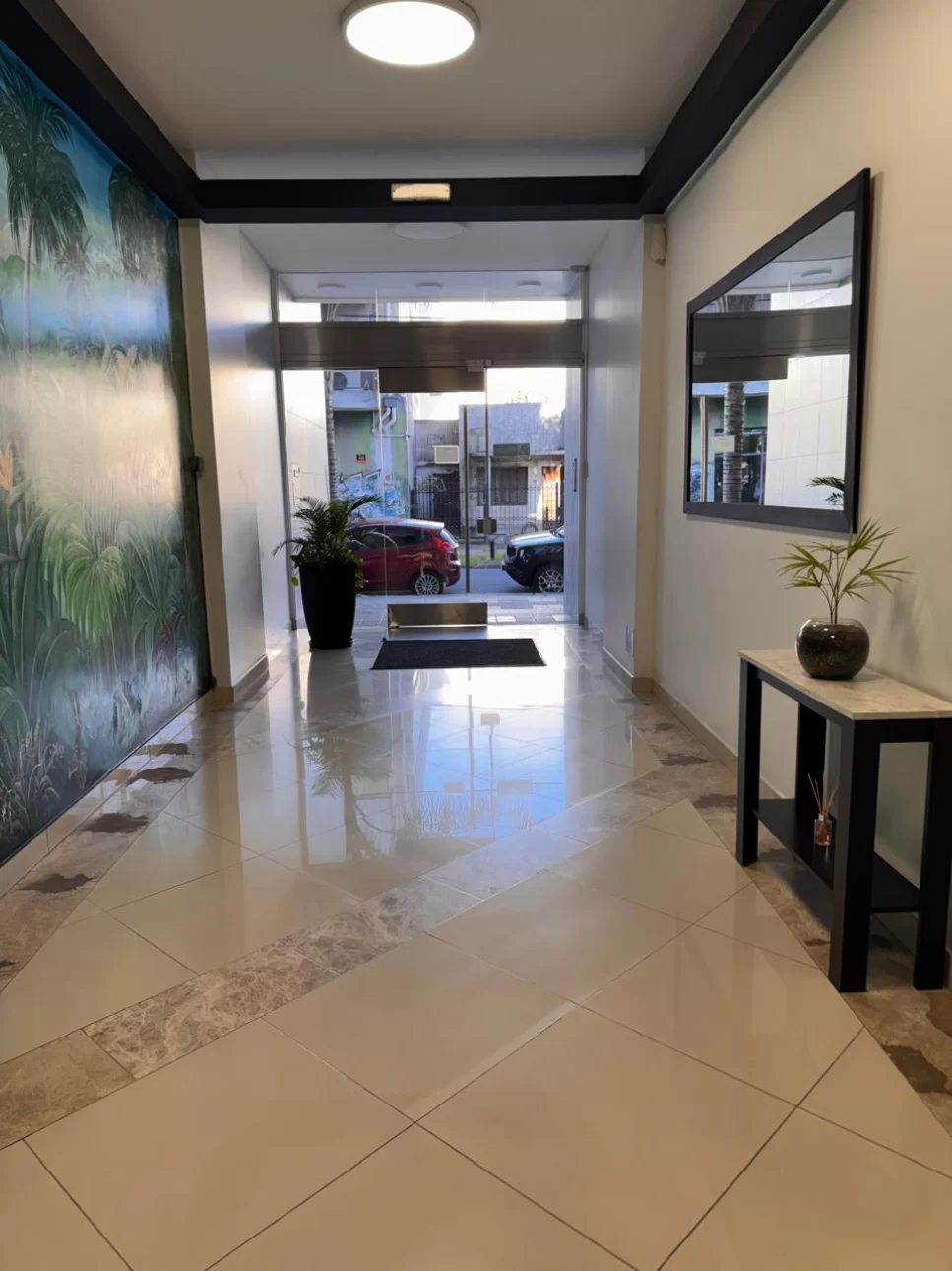 Depto. 3 amb. c/ cochera en venta. V Ballester Centro