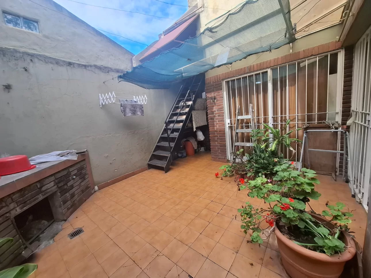 PH 3 AMBIENTES CON PATIO Y TERRAZA
