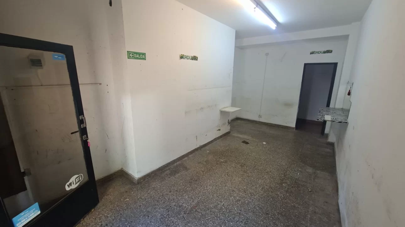 LOCAL COMERCIAL