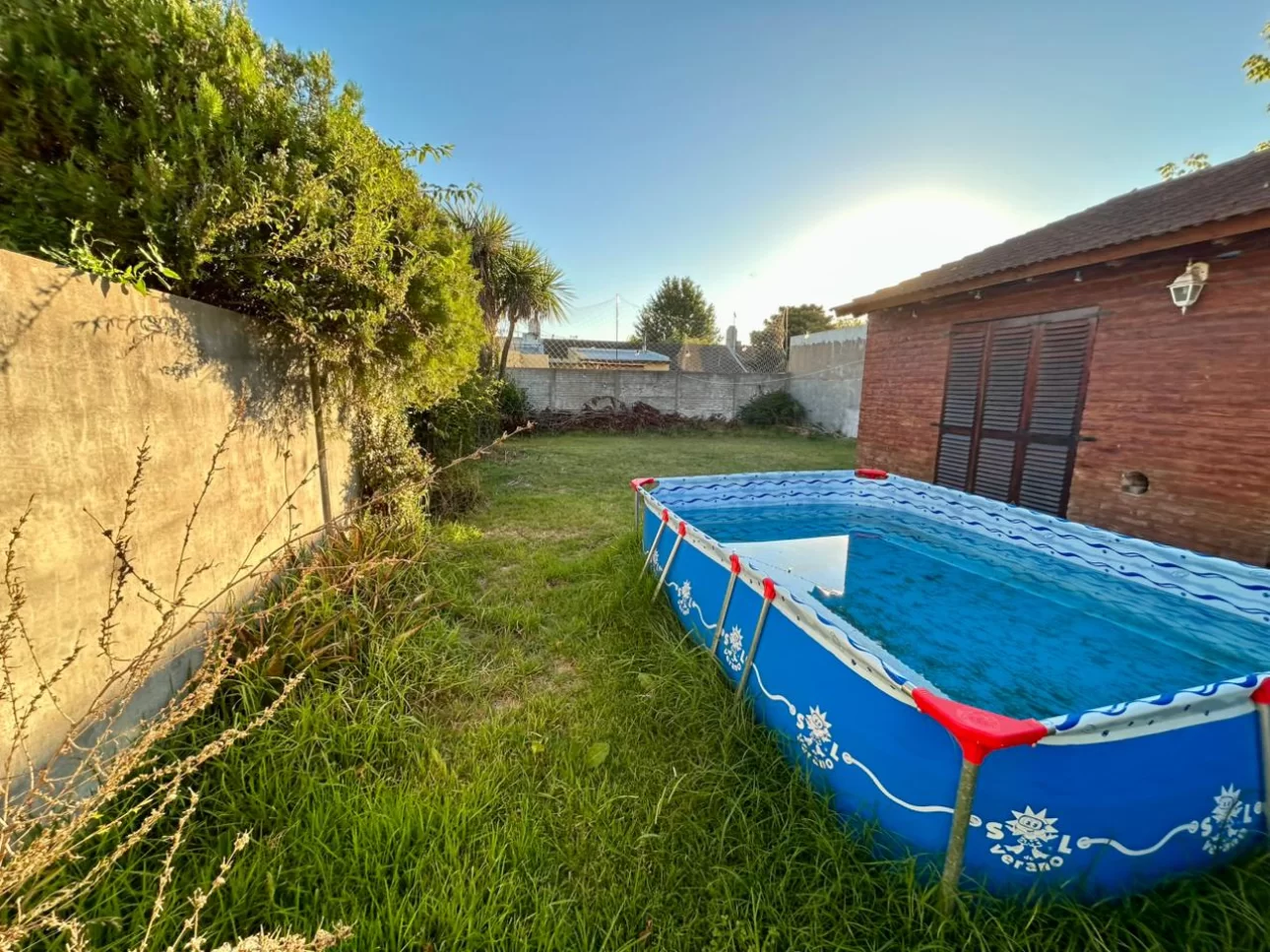 VENTA - CASA EN BARRIO LOS SAUCES