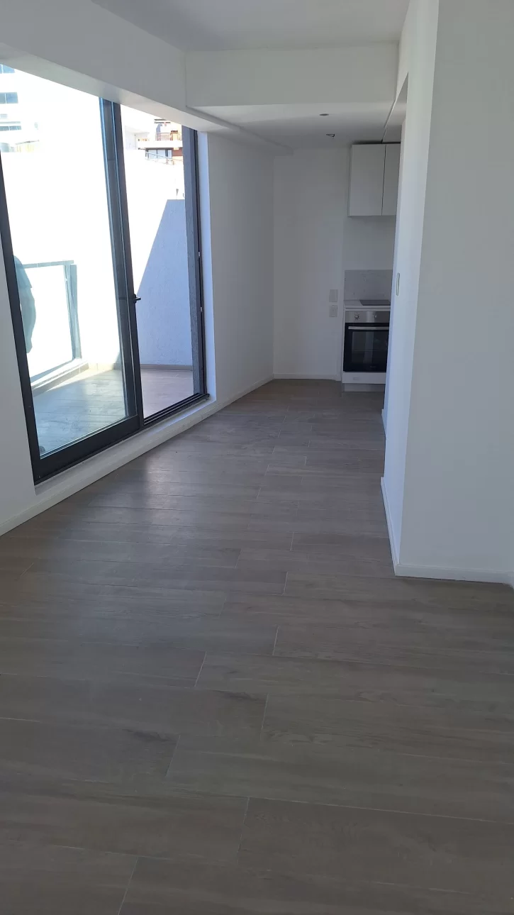 A ESTRENAR GRAN BCON TERRAZA !!!!CON AMENITIES BAULERA