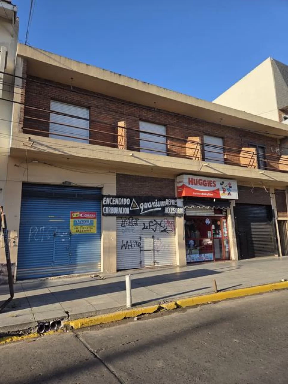 Local  40m2 sobre Santos Vega
