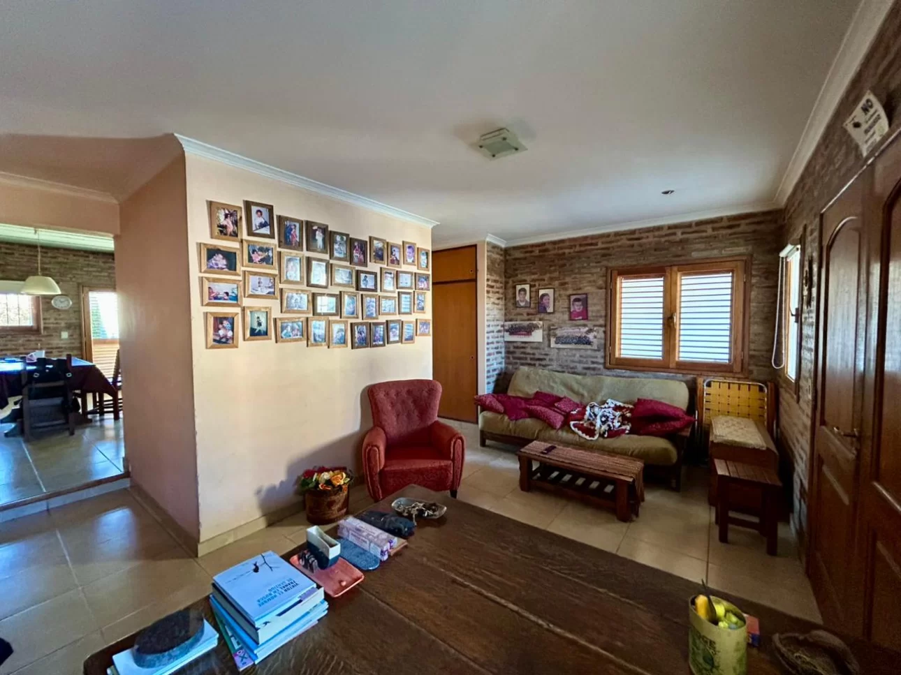 VENTA - CASA EN BARRIO ESCRIBANO
