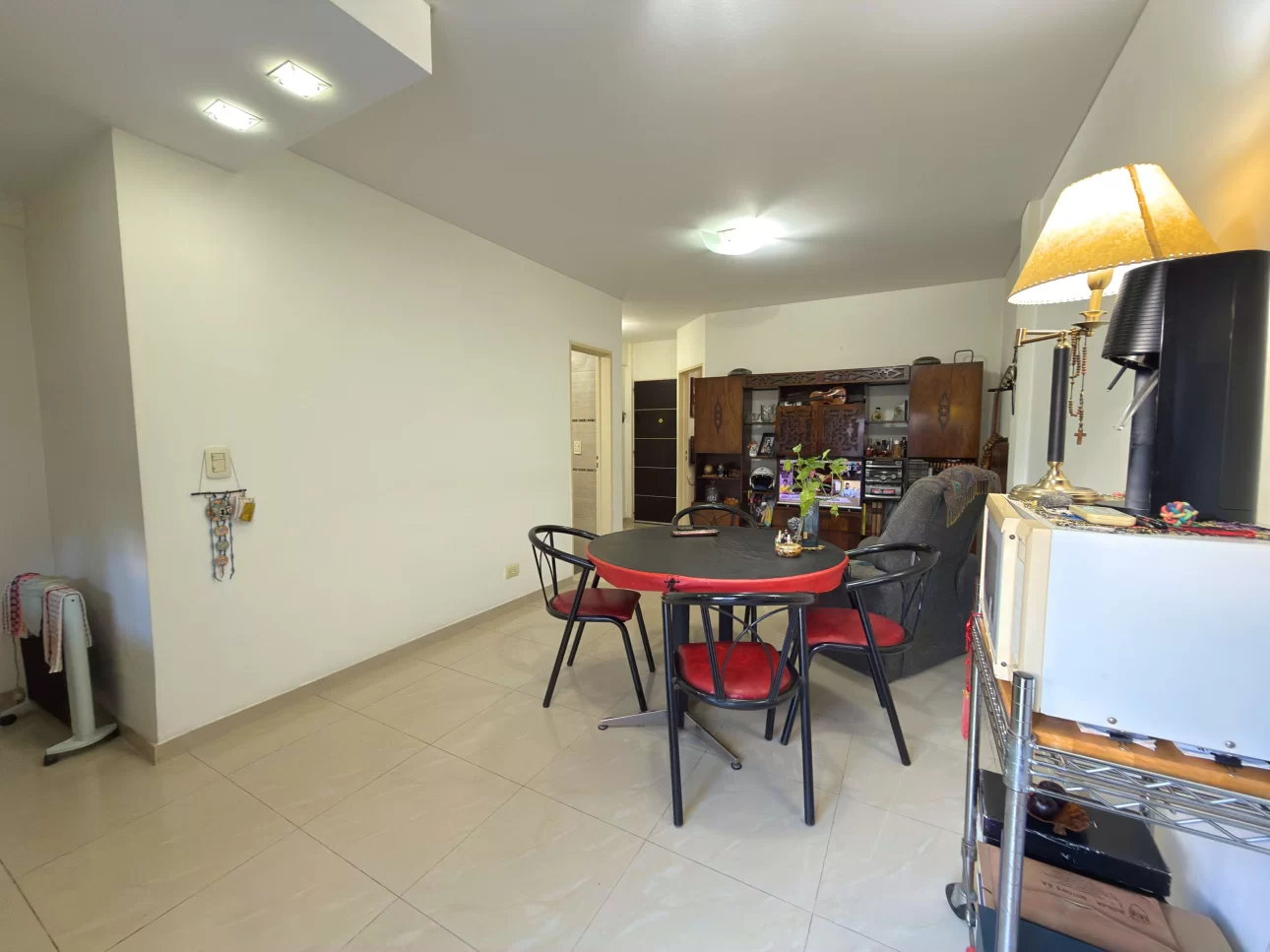 Departamento de 2 ambientes con jardin y parrilla