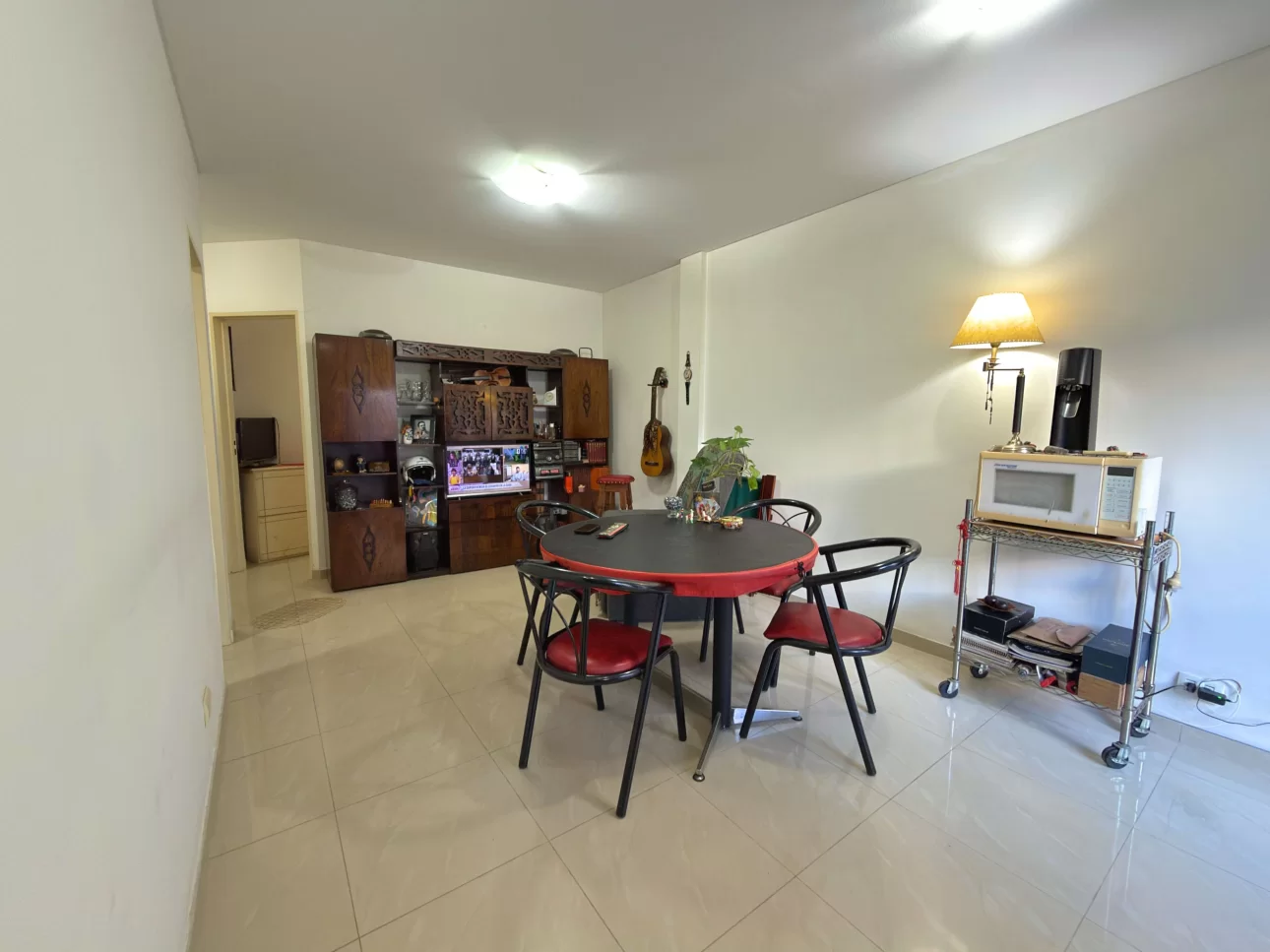 Departamento de 2 ambientes con jardin y parrilla