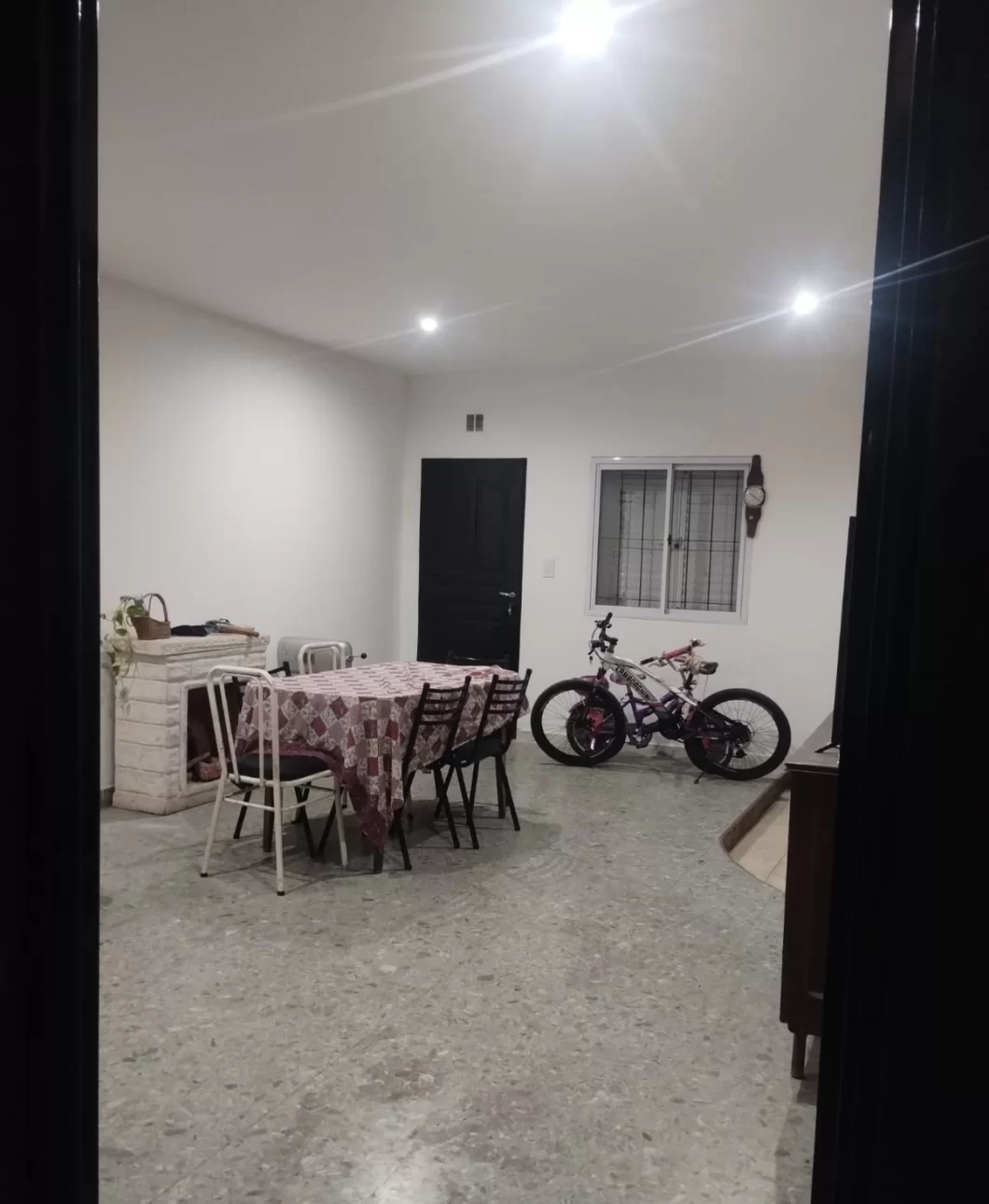 Hermoso casa como PH a metros de la estación
