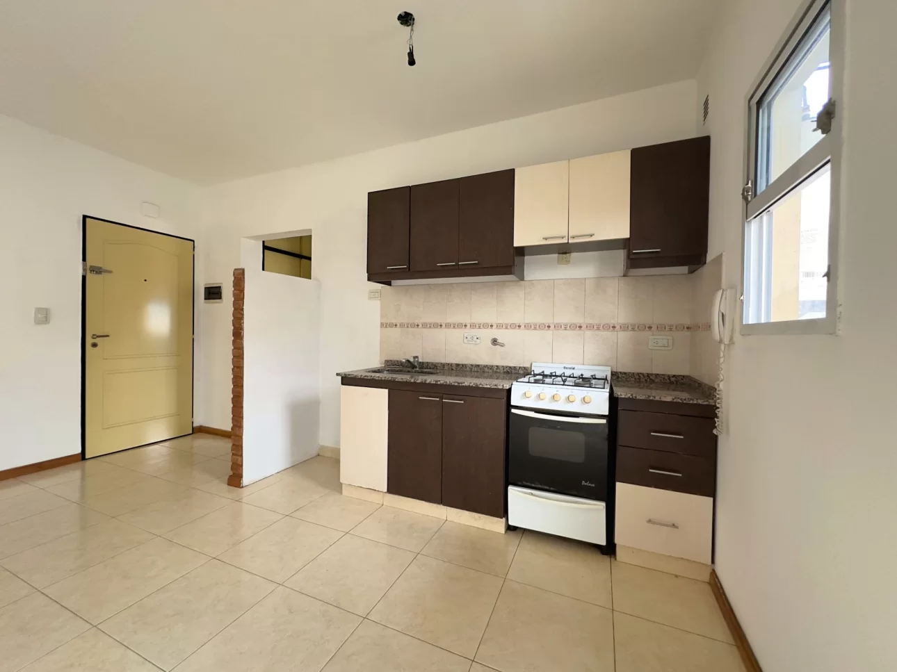 Departamento de 2 ambientes con balcon