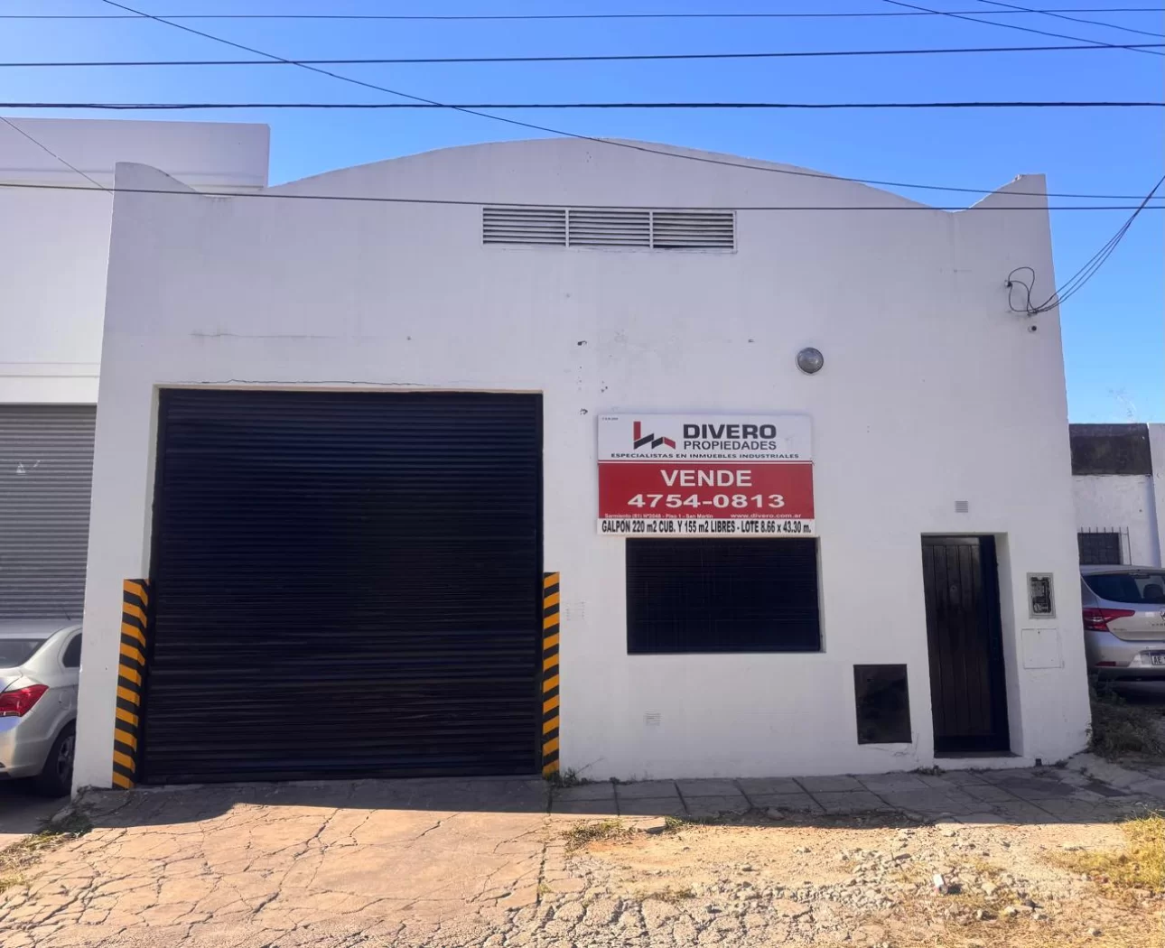 Galpón 220 m2 cub y 155 m2 libres