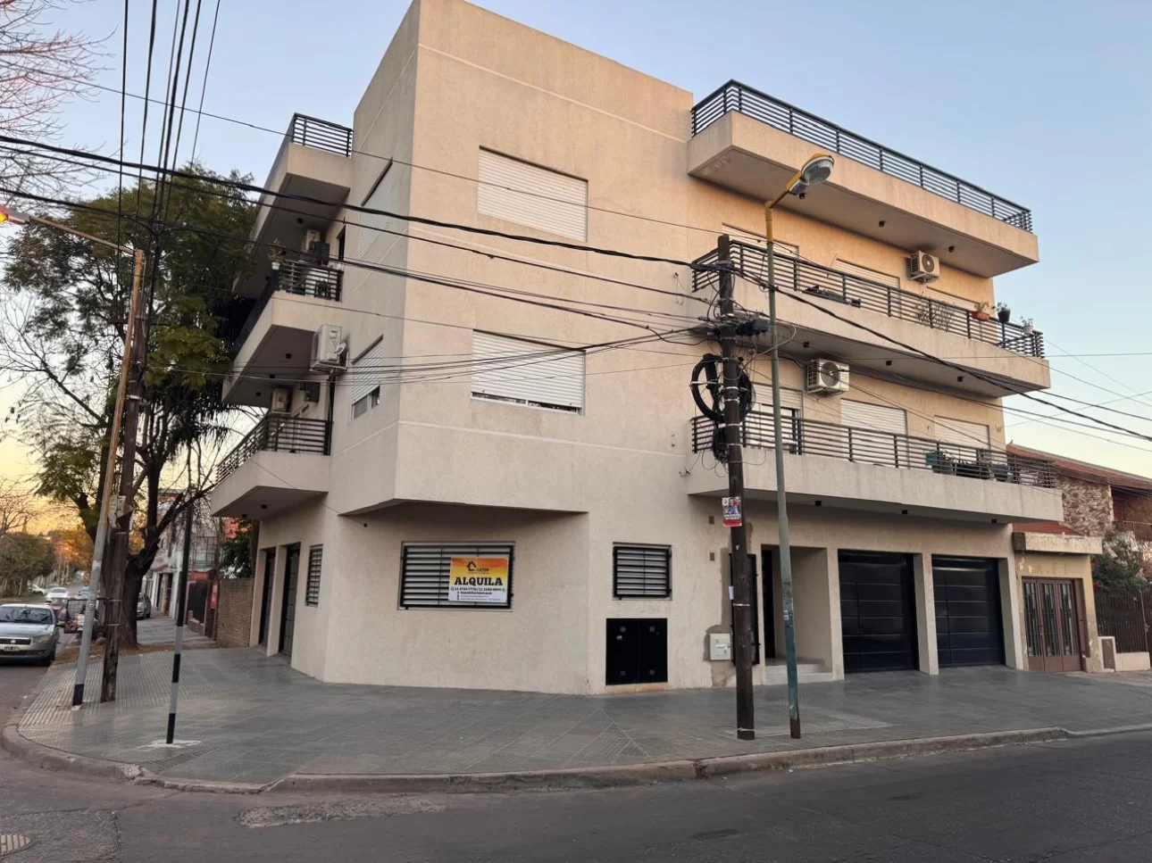 Alquiler  Depto 2 amb - Campichuelo esquina Zárate.