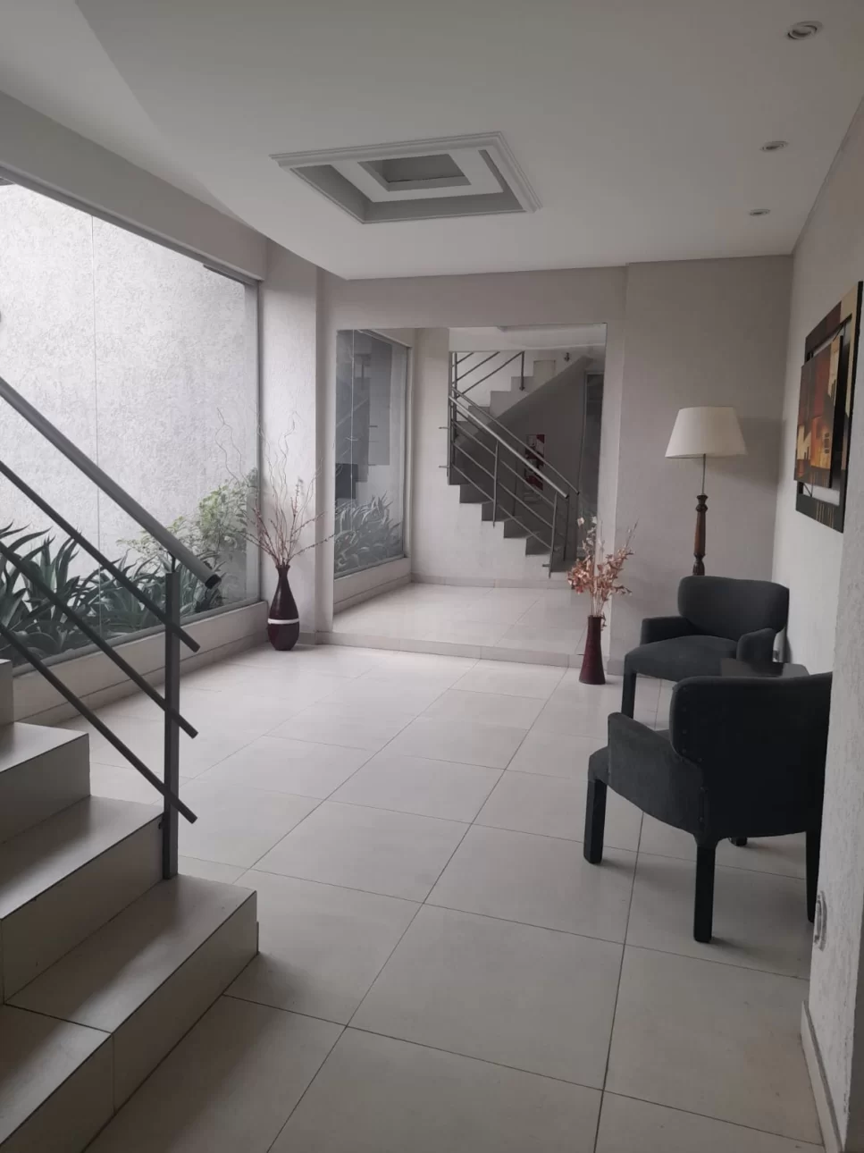 ALQUILER DEPARTAMENTO 2 AMBIENTES AL FRENTE CON BALCON MORON