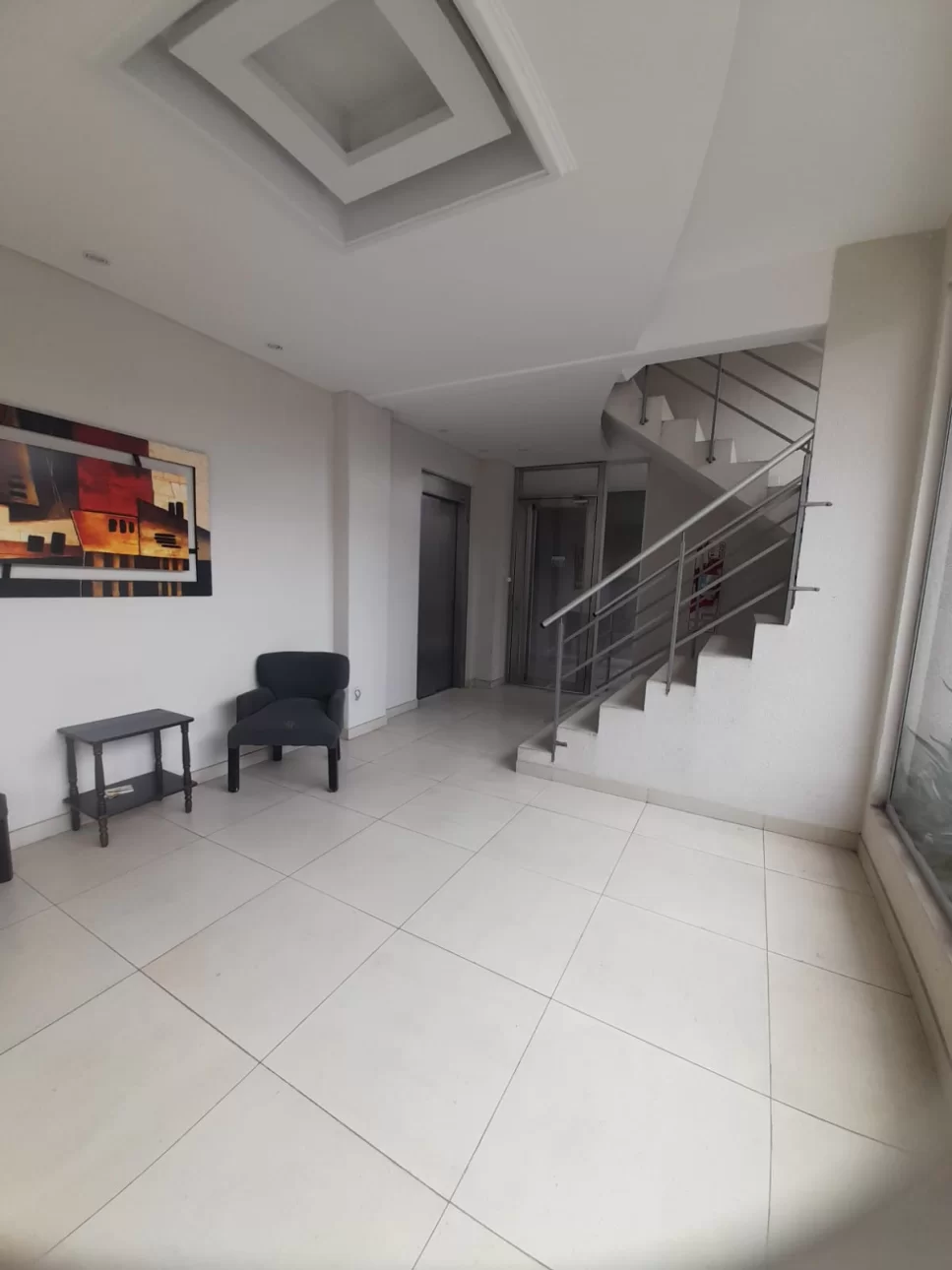 ALQUILER DEPARTAMENTO 2 AMBIENTES AL FRENTE CON BALCON MORON