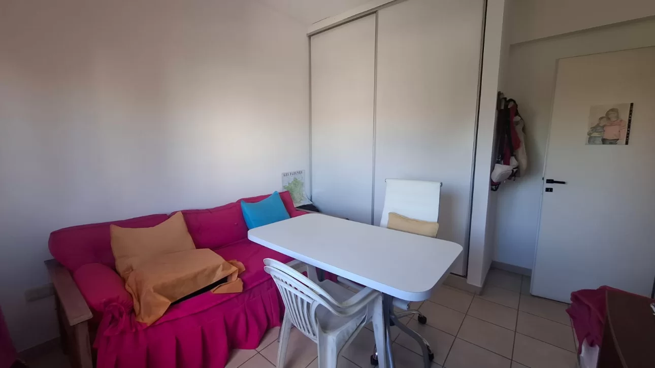 DEPARTAMENTO 3 AMBIENTES S/BALCON