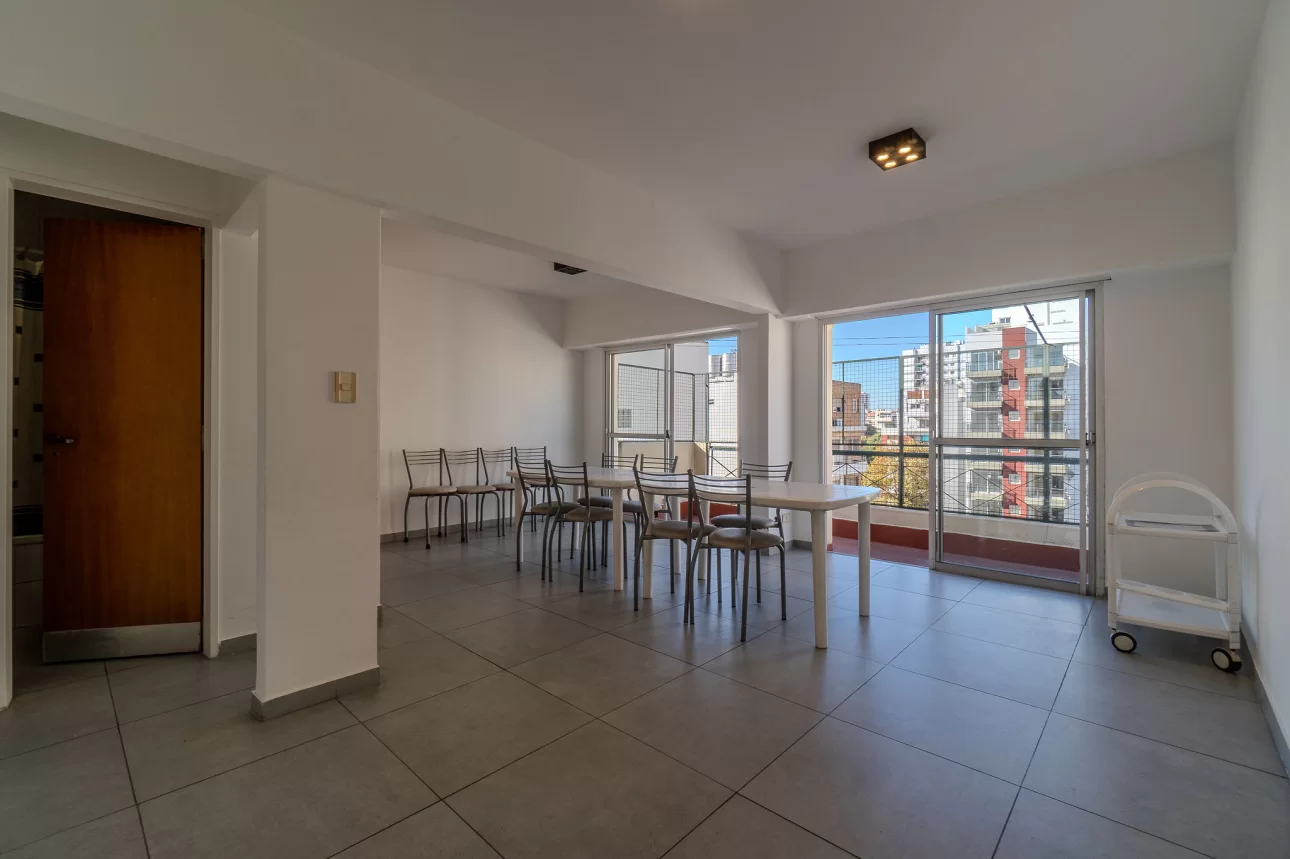 Departamento 3 Ambientes con Balcon y Cochera Apto Credito