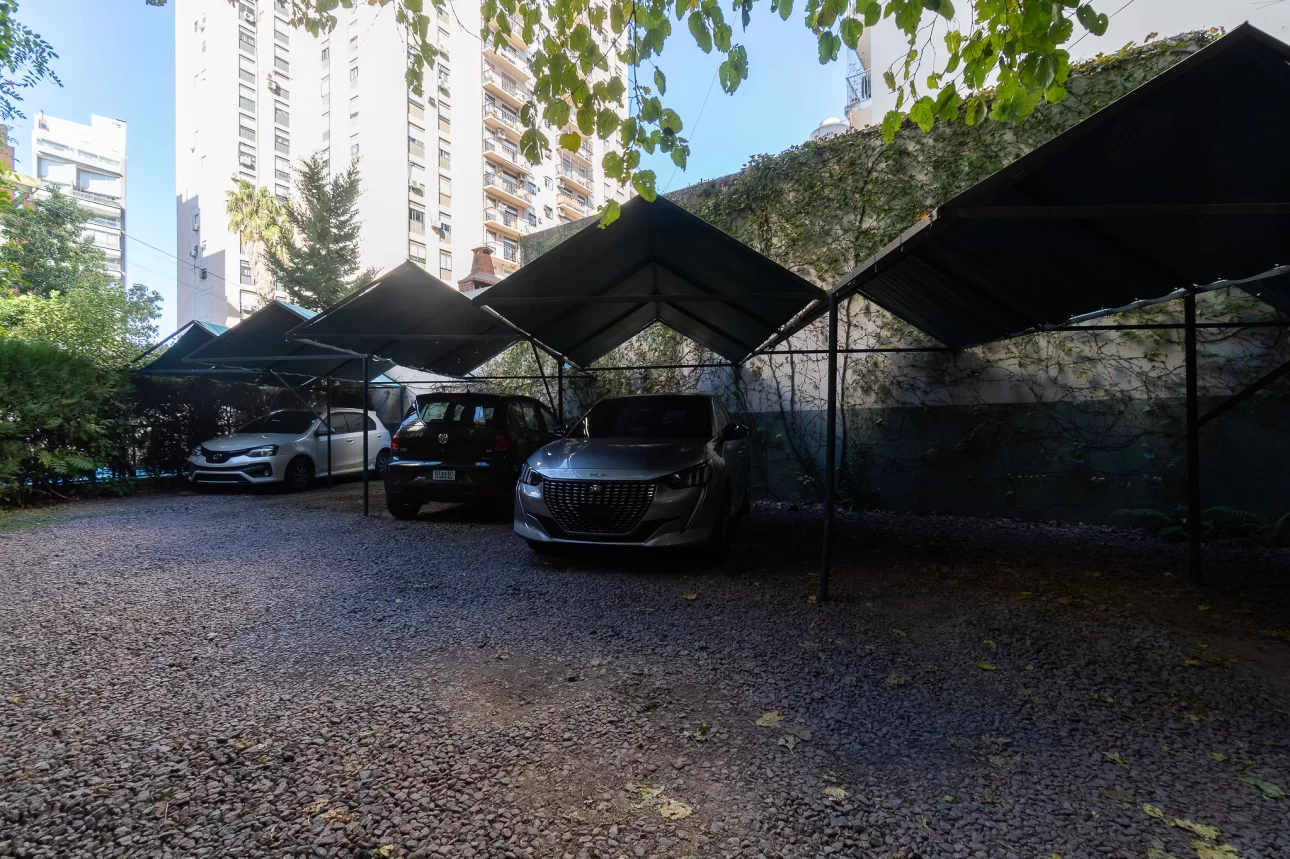 Departamento 3 Ambientes con Balcon y Cochera Apto Credito