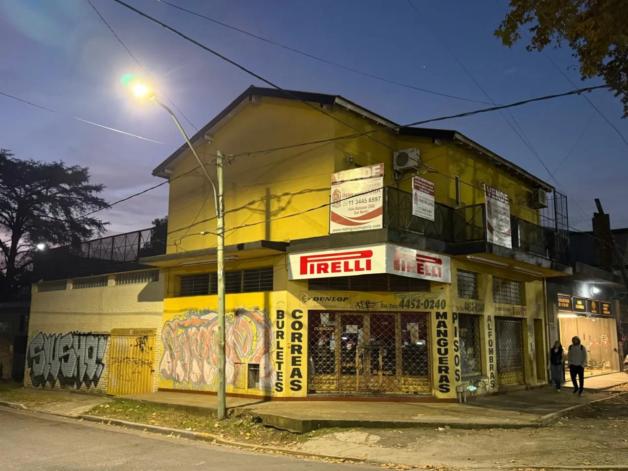 PH 3AMB EN PLANTA ALTA SOBRE ESQUINA