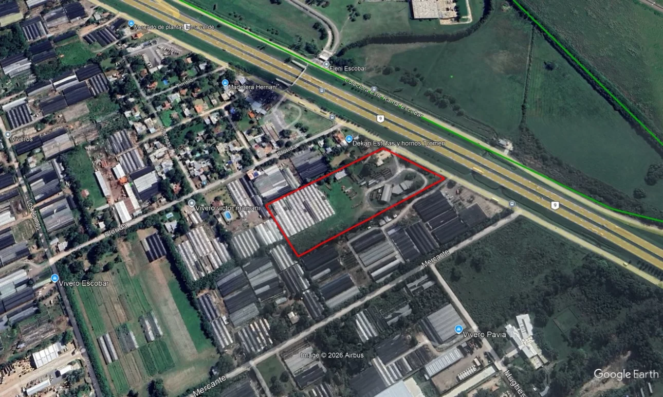 Campo de 2.4Has con 600m2 de galpones sobre Panamericana