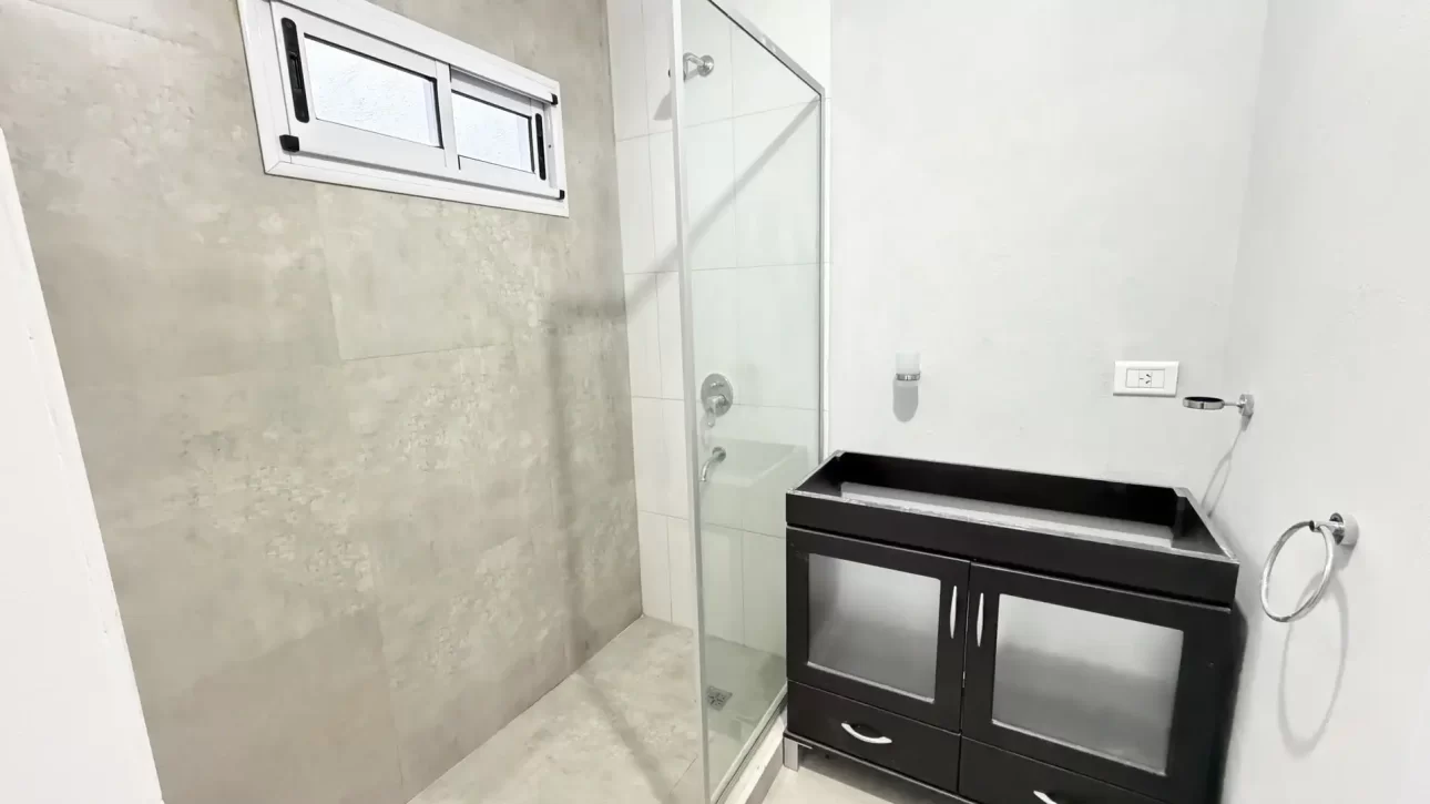 CASA 4 AMBIENTES SOBRE LOTE PROPIO EN SAN ANDRES