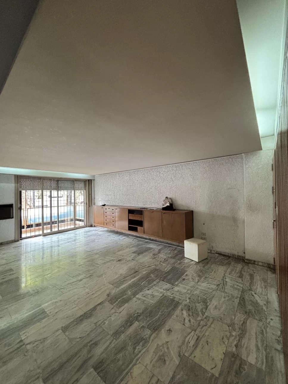 Venta Departamento 4 mb con cochera San Martin