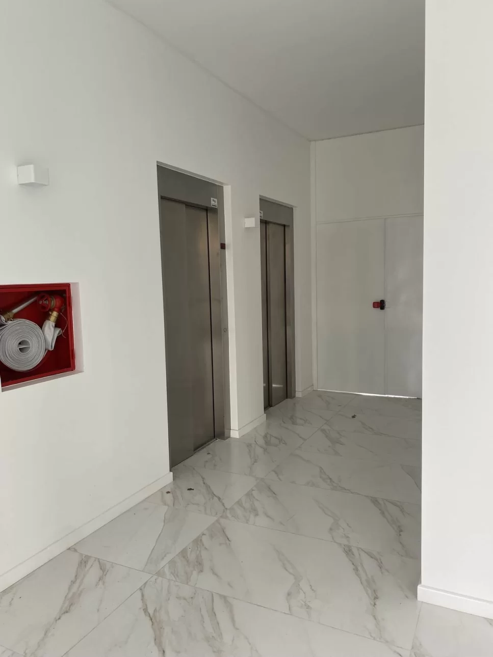 DEPARTAMENTO DOS AMBIENTES A ESTRENAR