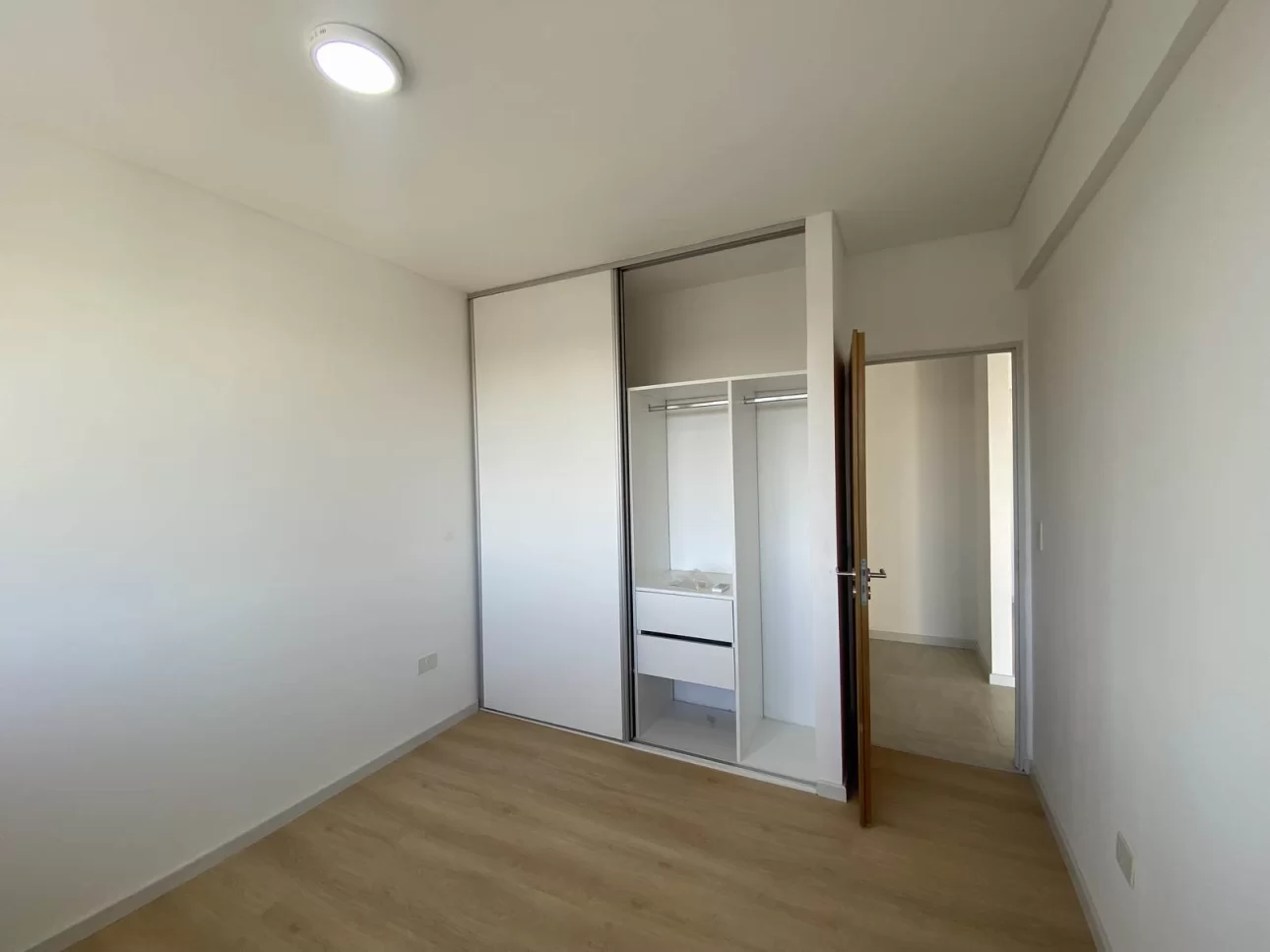 DEPARTAMENTO DOS AMBIENTES A ESTRENAR