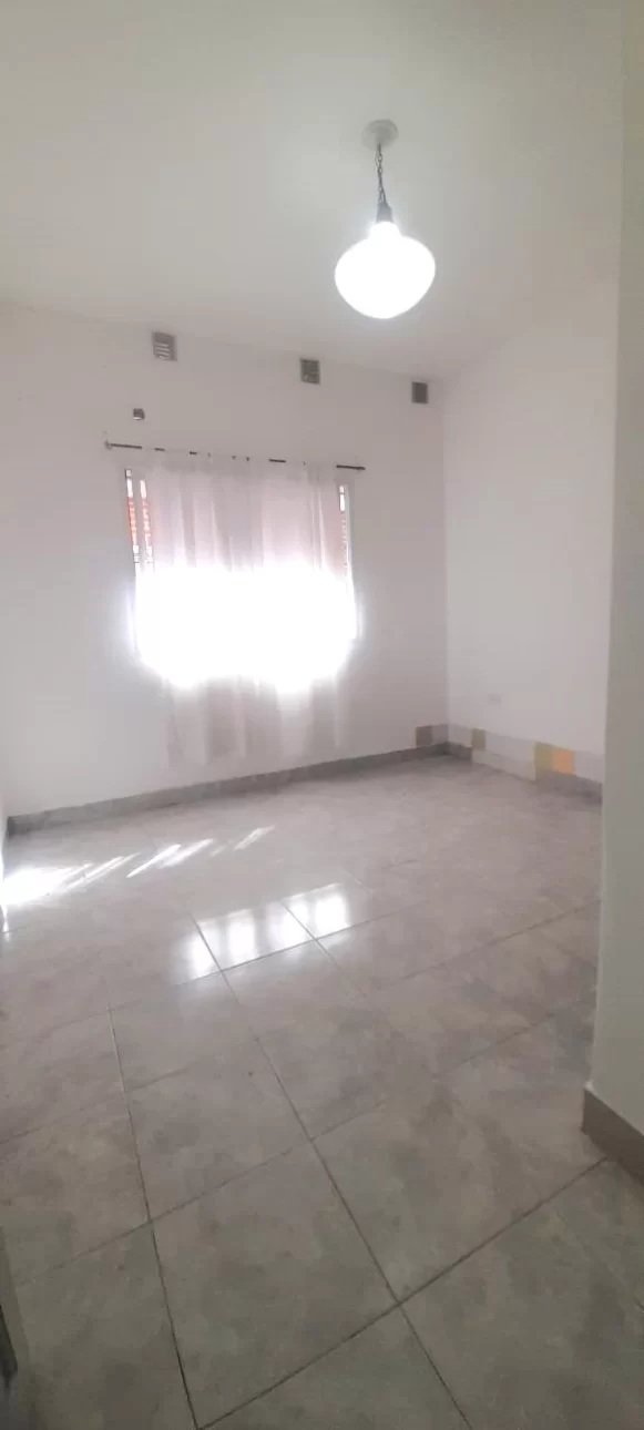 3 AMBIENTES EN COMPLEJO Y PLANTA BAJA