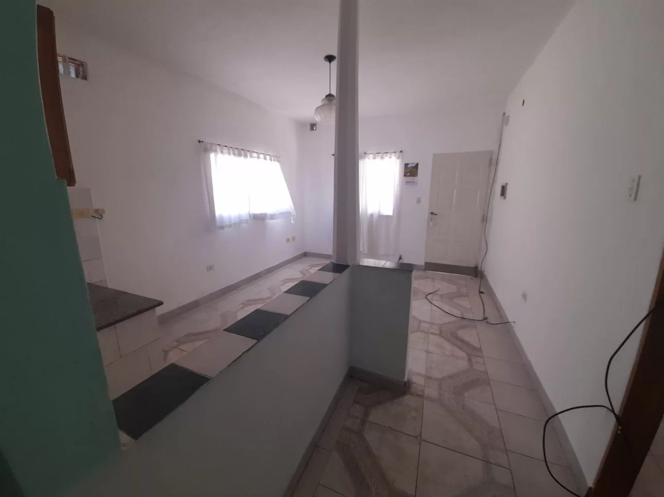 3 AMBIENTES EN COMPLEJO Y PLANTA BAJA
