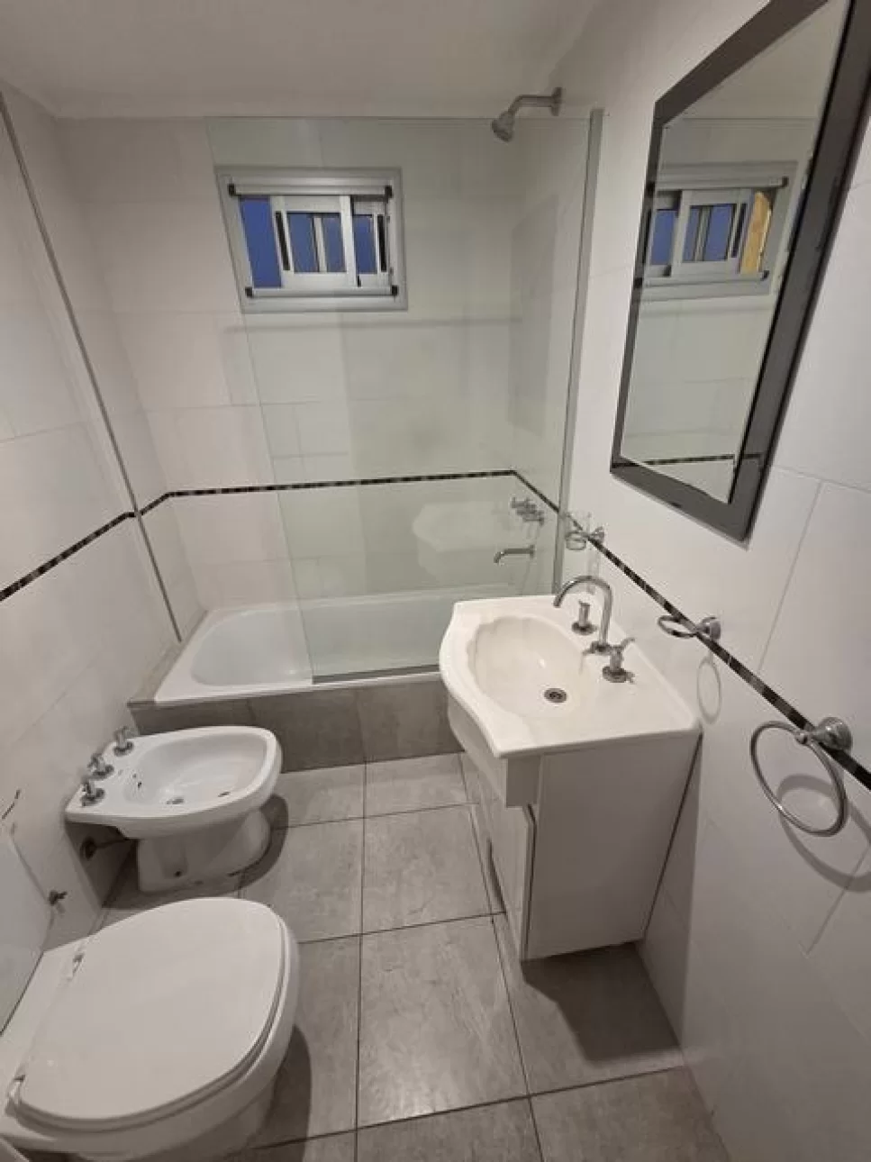 DEPARTAMENTO 2 AMB CON BALCON 150M ESTACION BOSCH