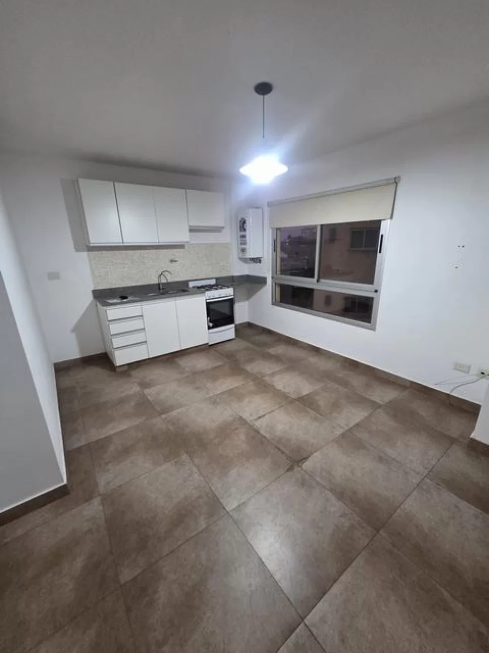 DEPARTAMENTO 2 AMB CON BALCON 150M ESTACION BOSCH