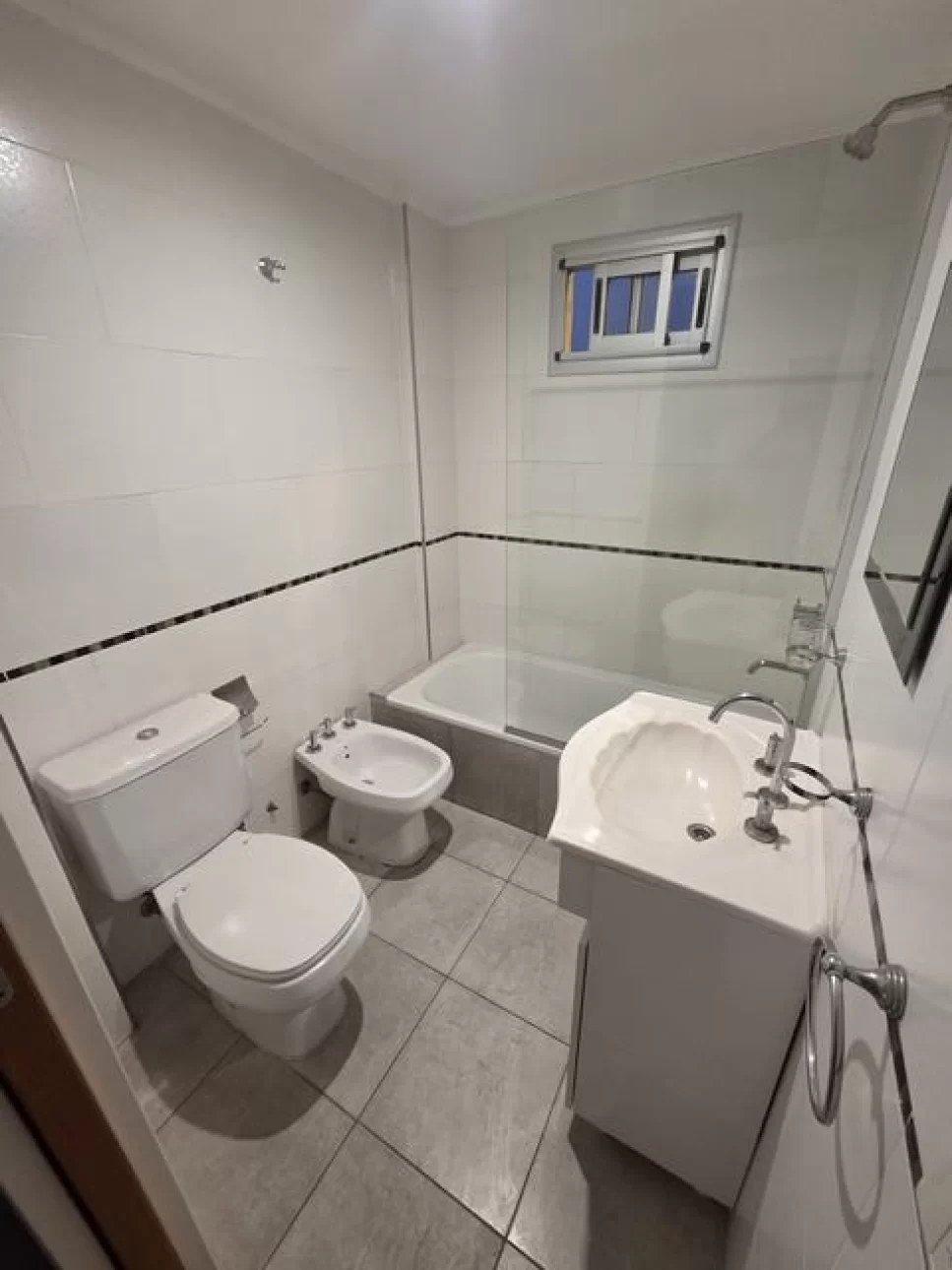 DEPARTAMENTO 2 AMB CON BALCON 150M ESTACION BOSCH